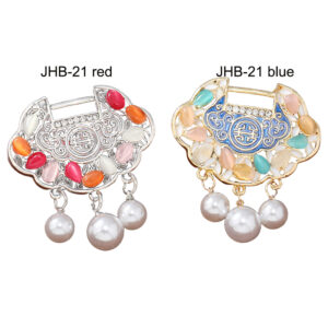 Chinese style cat eye stone safety lock brooch, women's cheongsam shawl tassel pin, retro pearl longevity lock chest flower