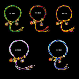 Tibetan hand woven gold swallowing beast pendant bracelet, born in the year of the zodiac, men's and women's bracelets, DIY accessories for wearing jewelry, hand rope