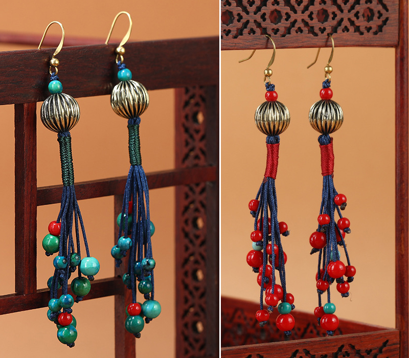 Small niche design woven tassel earrings retro ethnic style personalized long earrings red ancient style Hanfu earrings for women